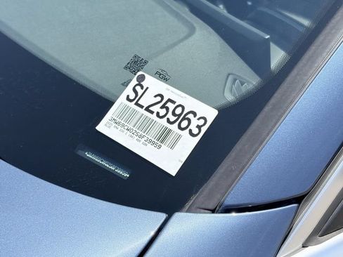 Used 2025 BMW 330i Sedan w/ Convenience Package RWD image 34