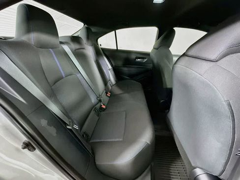 Used 2022 Toyota Corolla SE FWD image 29