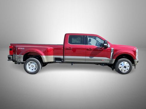 New 2026 Ford F450 King Ranch w/ FX4 Off-Road Package AWD/4WD image 4