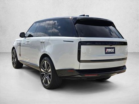 Certified 2025 Land Rover Range Rover SE AWD/4WD image 8