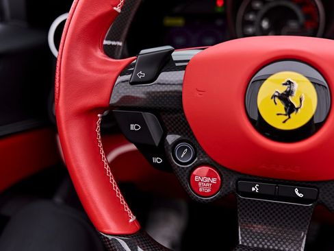 Used 2022 Ferrari Portofino M RWD image 63