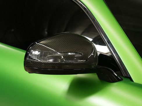 Used 2018 Mercedes-Benz AMG GT R image 6