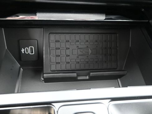 New 2025 Ford F150 Platinum w/ Equipment Group 702A High AWD/4WD image 30