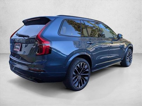 New 2026 Volvo XC90 T8 Ultra w/ Lounge Package image 2