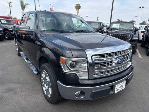 Used 2014 Ford F150 XLT w/ Equipment Group 302A Luxury RWD image 8