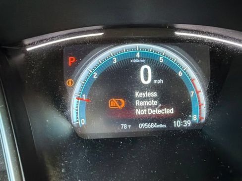 Used 2017 Honda Civic Touring image 17