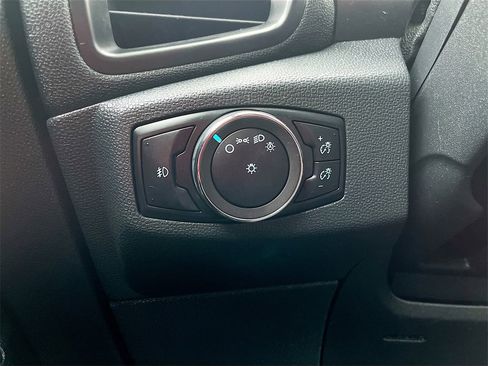 Used 2021 Ford EcoSport SES w/ Interior Protection Package image 10