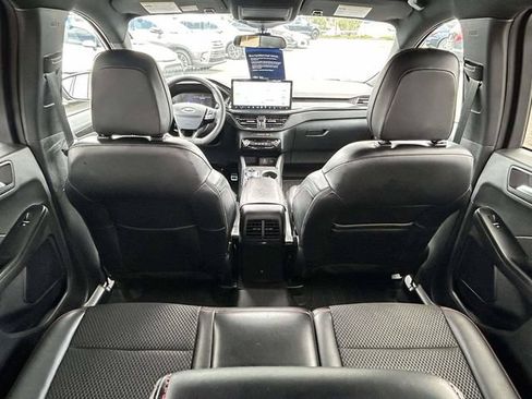Certified 2024 Ford Escape ST-Line w/ Tech Pack #1 AWD/4WD image 11