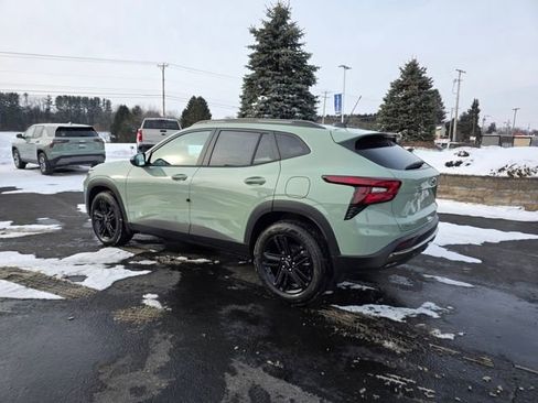 New 2026 Chevrolet Trax ACTIV w/ Driver Confidence Package image 2