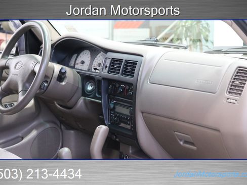 Used 2002 Toyota Tacoma 4x4 Xtracab V6 image 90
