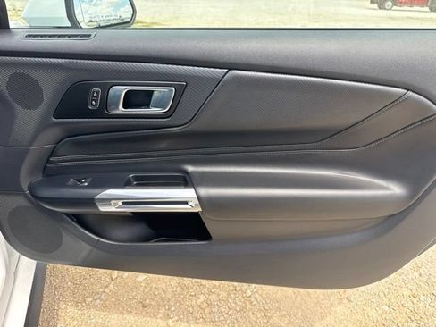 Used 2026 Ford Mustang Premium RWD image 18