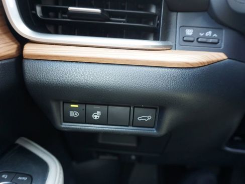 Used 2024 Toyota Grand Highlander Limited image 5