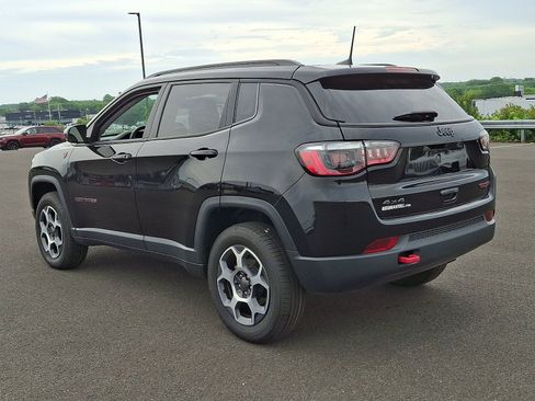Certified 2022 Jeep Compass Trailhawk w/ Sun and Sound Group AWD/4WD image 4