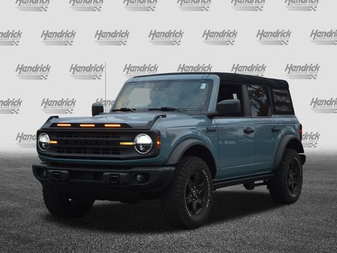 Used 2023 Ford Bronco Black Diamond image 7
