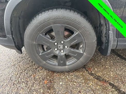 Used 2018 Honda Ridgeline Black Edition image 3