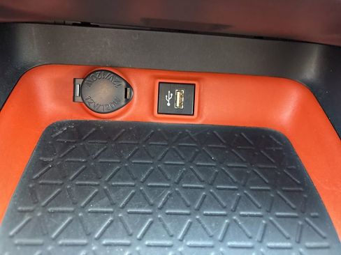 Used 2024 Toyota RAV4 Adventure AWD/4WD image 23