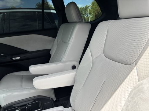 Used 2025 Lexus TX 350 AWD w/ Technology Package image 33