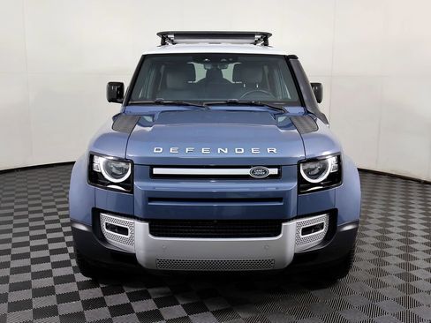 Used 2023 Land Rover Defender 90 S image 5