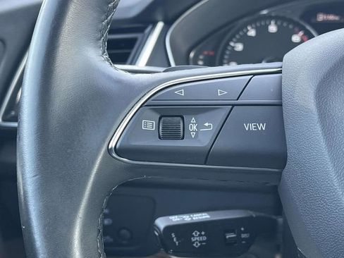 Used 2023 Audi Q5 2.0T Premium w/ Convenience Package image 28