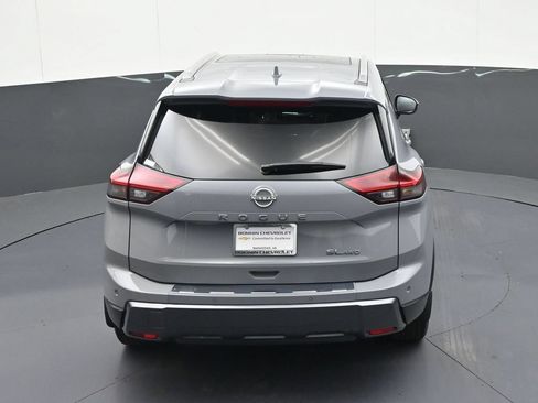 Used 2025 Nissan Rogue SL w/ SL Premium Package AWD/4WD image 26