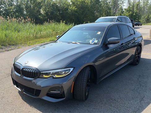 Used 2022 BMW 330i xDrive Sedan AWD/4WD image 4