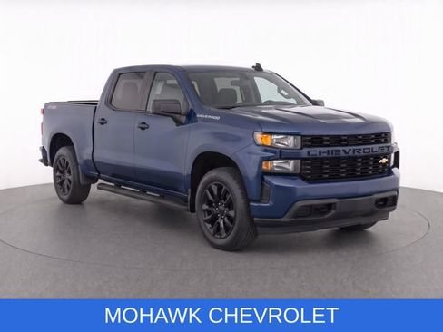 Used 2021 Chevrolet Silverado 1500 Custom AWD/4WD image 2