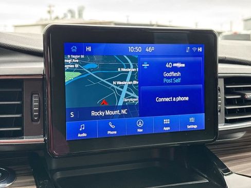 Used 2022 Ford Explorer Limited w/ Equipment Group 301A image 24