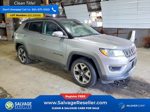 Used 2018 Jeep Compass Limited w/ Navigation Group AWD/4WD image 5