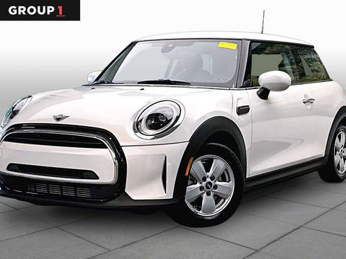 Used 2024 MINI Cooper 2-Door Hardtop w/ Storage Package FWD image 1