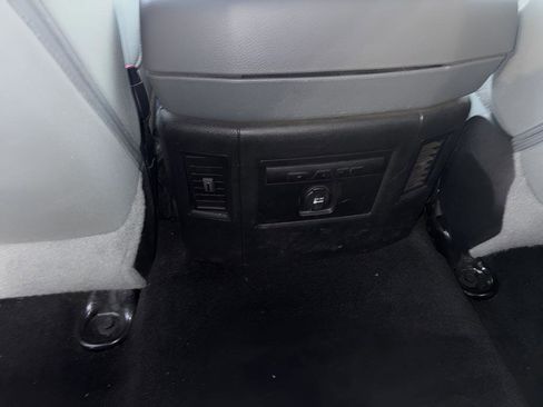 Used 2015 RAM 1500 Big Horn RWD image 21