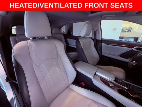 Used 2019 Lexus RX 350L FWD image 10