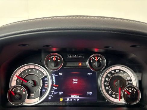 Used 2017 RAM 1500 Laramie w/ Convenience Group AWD/4WD image 14