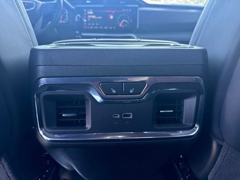Used 2025 GMC Sierra 1500 Denali Ultimate AWD/4WD image 14