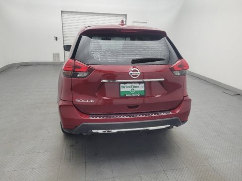 Used 2017 Nissan Rogue S FWD image 6
