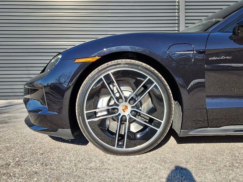 New 2026 Porsche Taycan GTS image 11