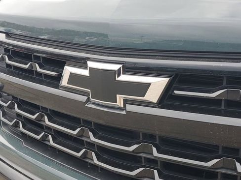 Used 2025 Chevrolet Silverado 1500 LT Trail Boss w/ Convenience Package II image 6