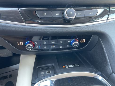 Certified 2023 Buick Enclave Premium w/ Experience Buick Package FWD image 28