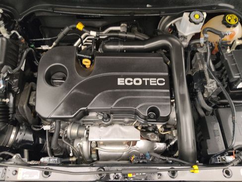 Used 2021 GMC Terrain SLT image 30