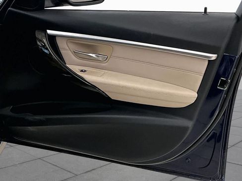 Used 2017 BMW 330i Sedan RWD image 20