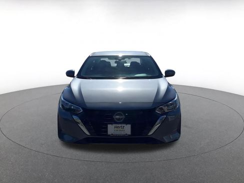 Used 2025 Nissan Sentra SV image 4