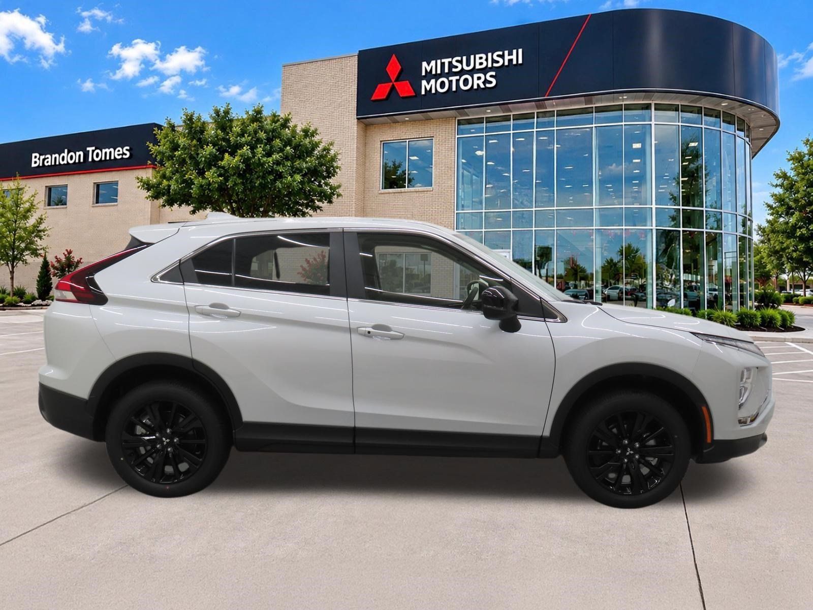 New 2026 Mitsubishi Eclipse Cross LE AWD/4WD image 2