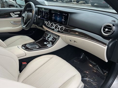Used 2021 Mercedes-Benz E 350 Sedan image 28
