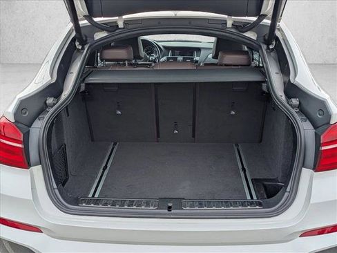 Used 2018 BMW X4 M40i image 6