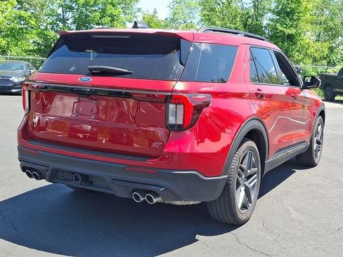 Used 2025 Ford Explorer ST AWD/4WD image 10