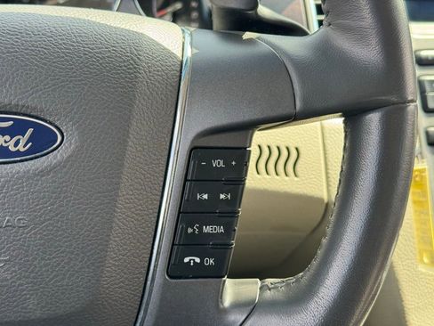 Used 2011 Ford Taurus SEL w/ 201A Rapid Spec Order Code AWD/4WD image 25
