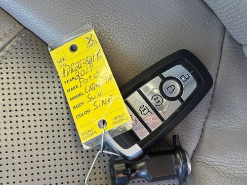 Used 2019 Ford Expedition Limited image 35