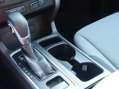 Used 2019 Ford Escape S image 26