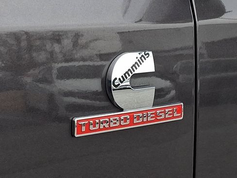 Used 2025 RAM 2500 Limited image 35