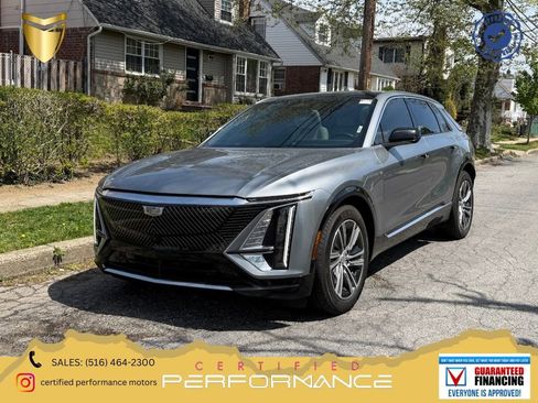 Used 2024 Cadillac Lyriq Luxury AWD/4WD image 1