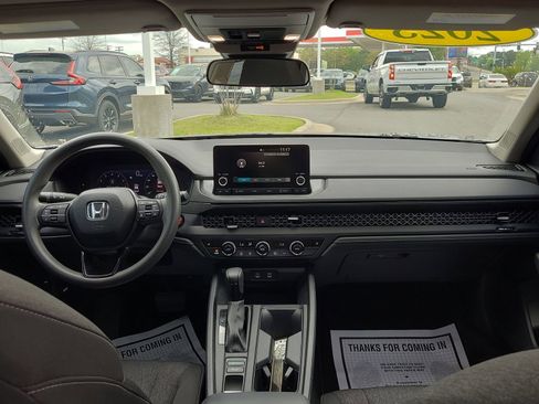 Certified 2023 Honda Accord EX image 20